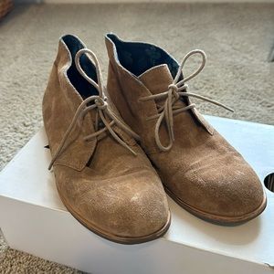 Lucky Brand suede shoes